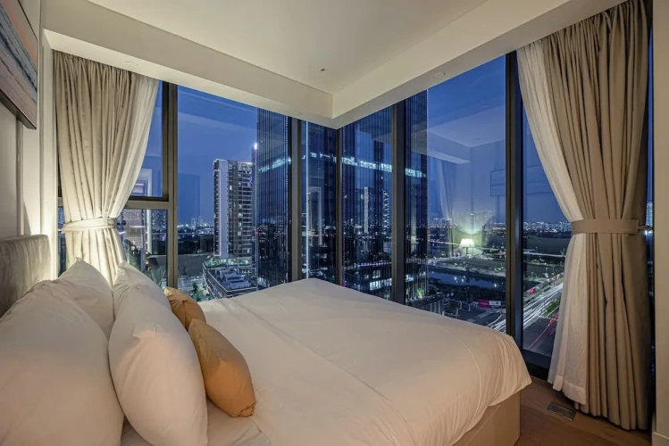 1 Bedroom Apartment with balcony