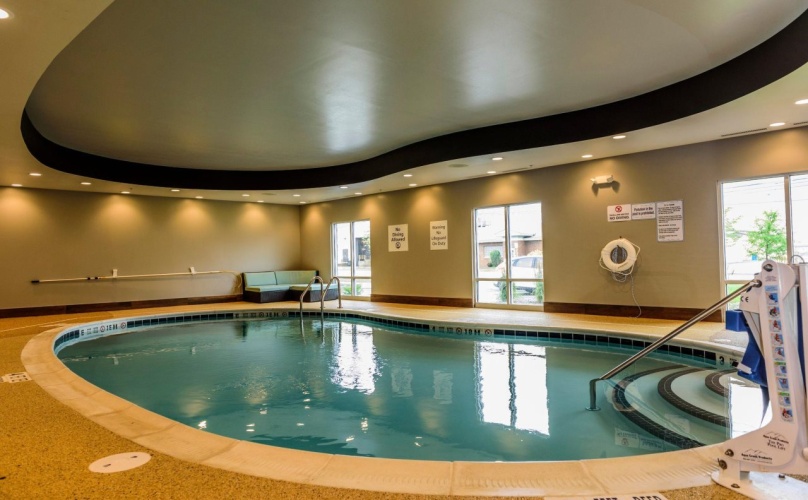 Holiday Inn Express Cheektowaga North East photo 22