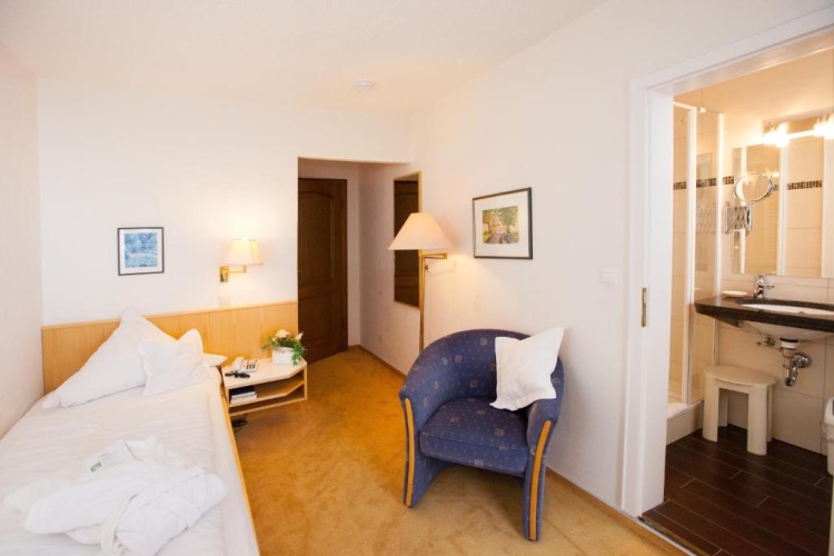 Classic Single room with balcony