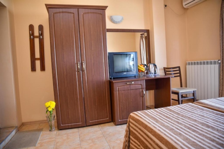 Economy Twin room