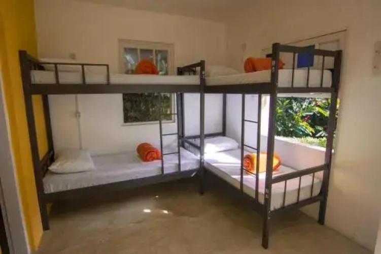 Granola Hostel