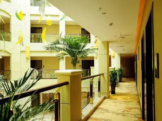 Hot Spring Banshan Hotel