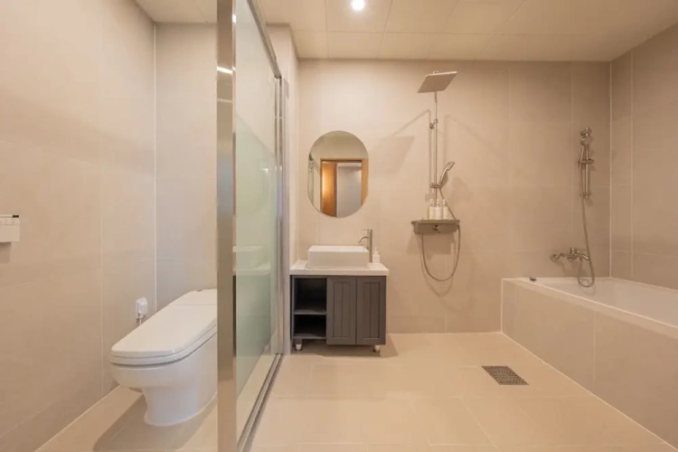 Comfort room