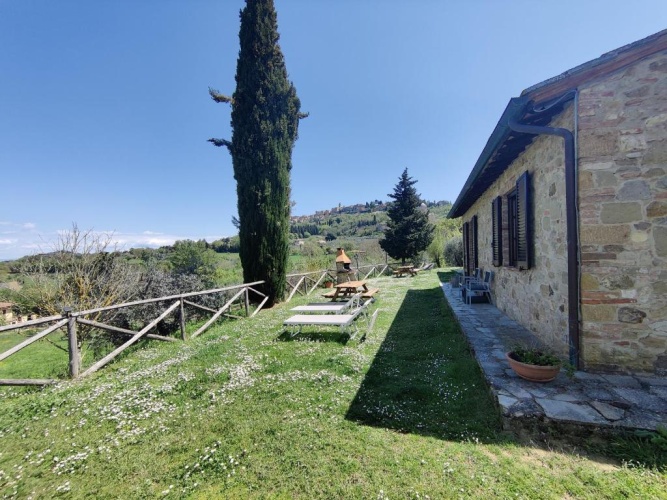 2 Bedrooms Apartment with view