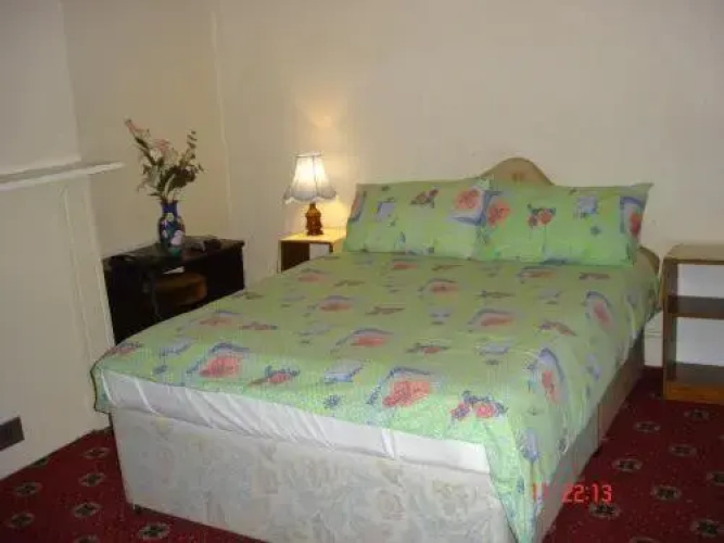 Park Crescent Hotel