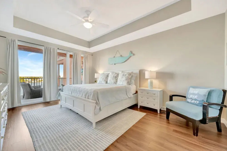 Harborview Grande Condominium