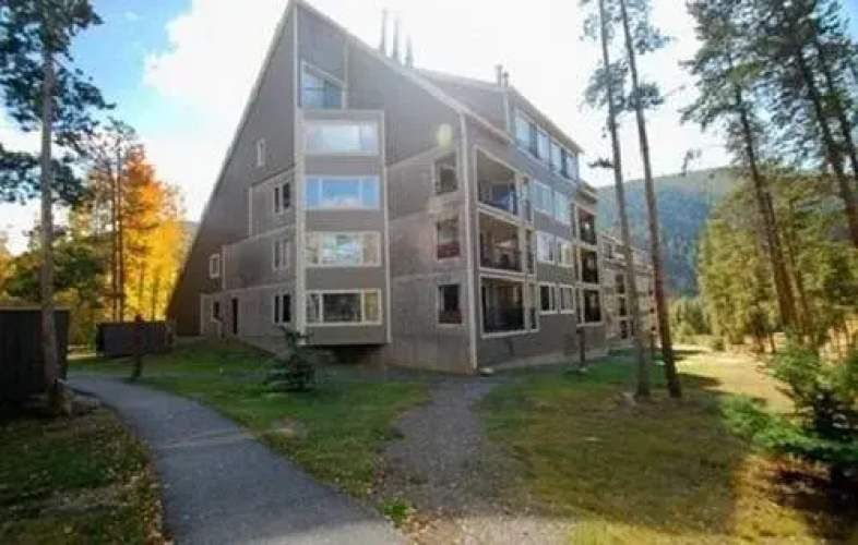 The Pines Condominiums