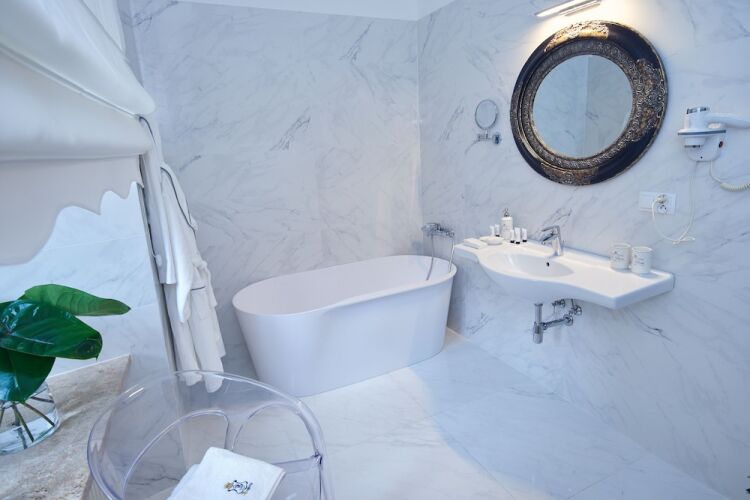 Hotel BogoriaOver view