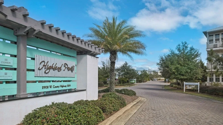 Highland Parks 4BR Beach House Retreat w/ Heated Pool & Golf Cart - Sleeps 13