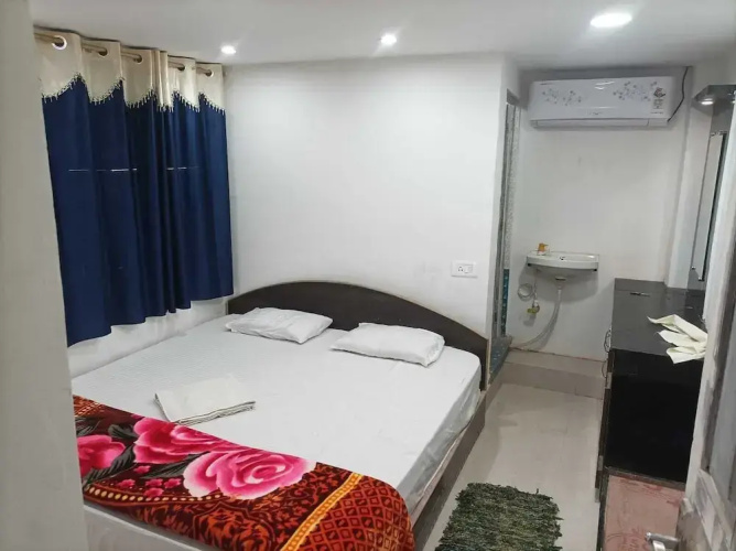 Hotel Dharam Mukti