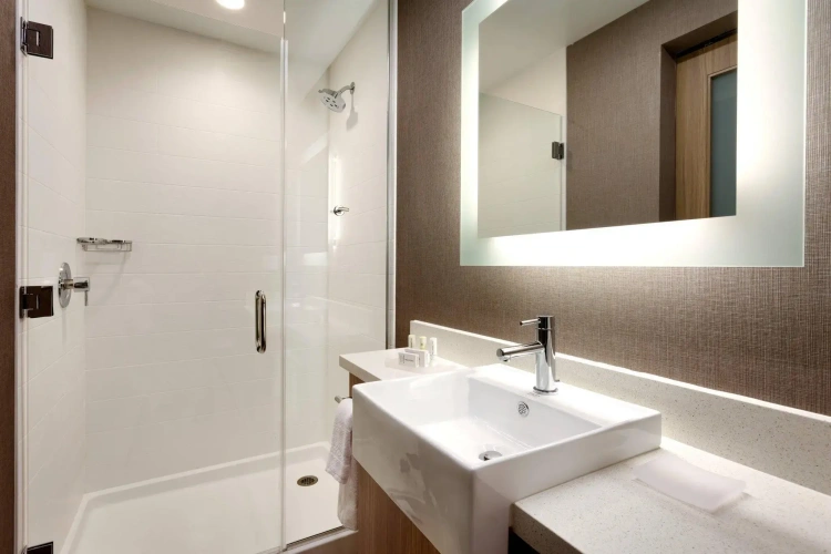 Quadruple Suite