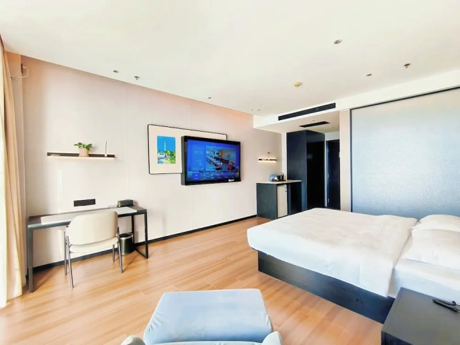 Standard room with balcony