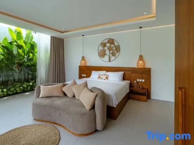 4 Bedrooms Villa