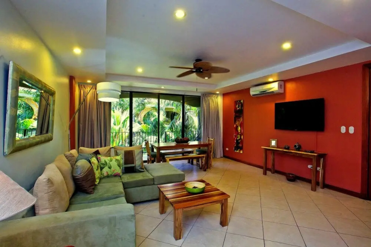Montecarlo 13 - 2 Br Condo