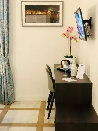 Alla Renella Guest House