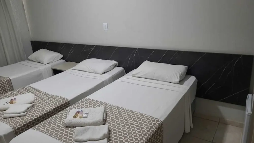 Standard Triple room