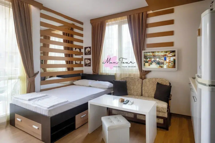 Mon Tour apartments