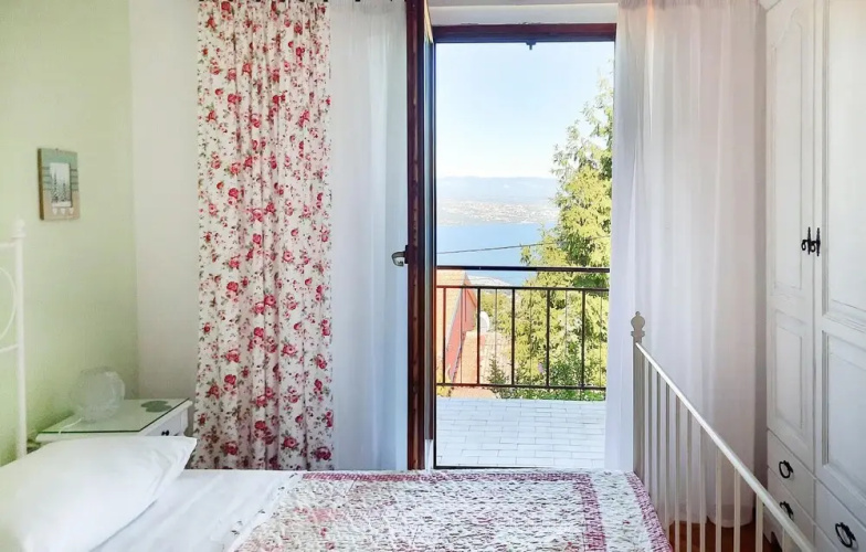 Nice Home in Lovran With Jacuzzi, 2 Bedrooms and Wifi