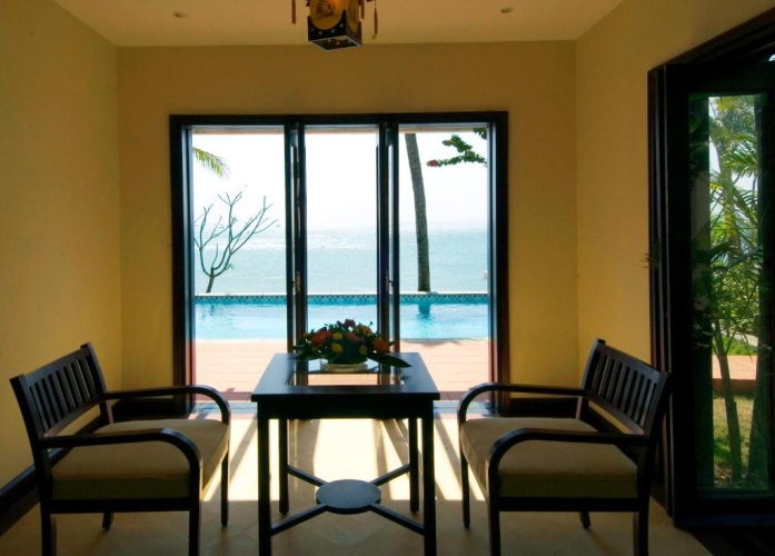 1 Bedroom Villa beachfront