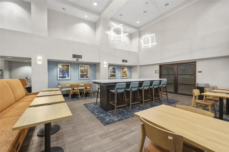 Hampton Inn & Suites Lancaster photo 36