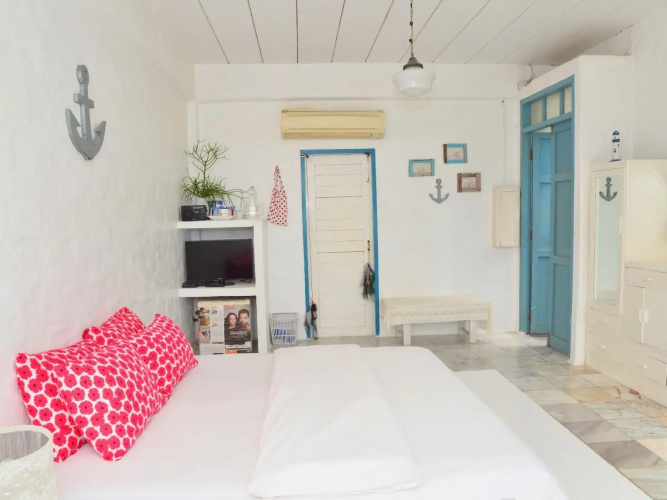Hua Plee Lazy Beach