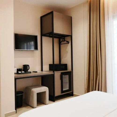 Standard Triple room with balcony