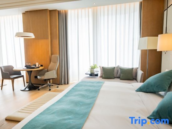 Deluxe Double Suite