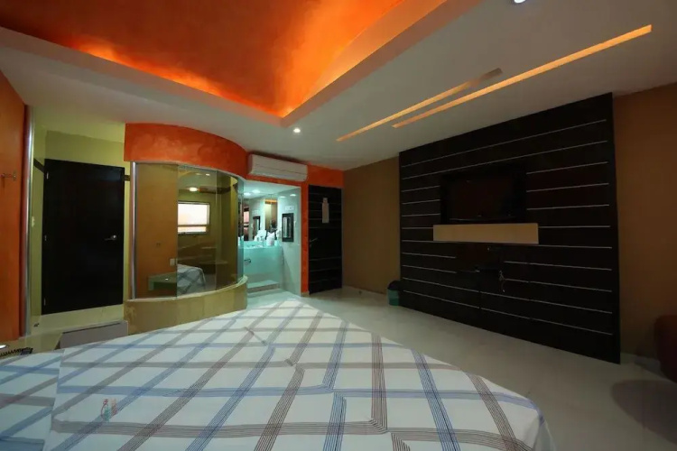 Motel Suites Xiu