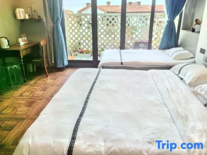 4 Bedrooms Suite