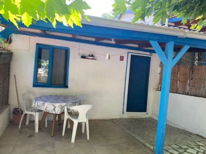 Economy Triple room with balcony and beachfront