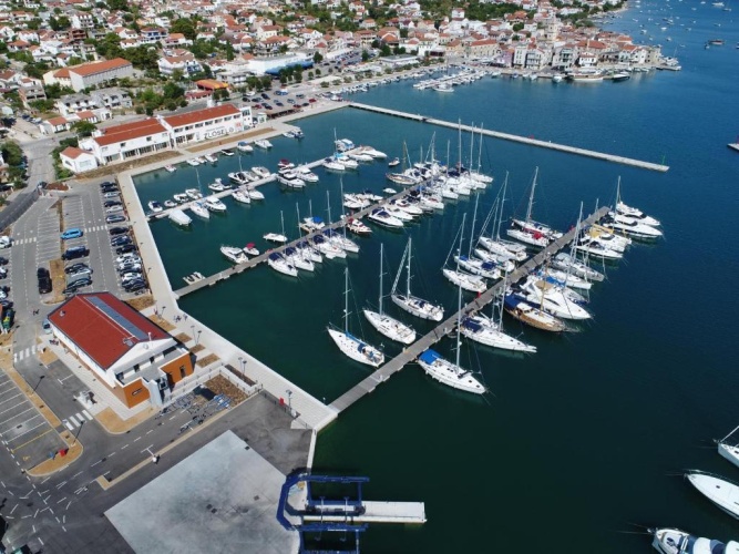 1 Bedroom Apartment with balcony and with sea view