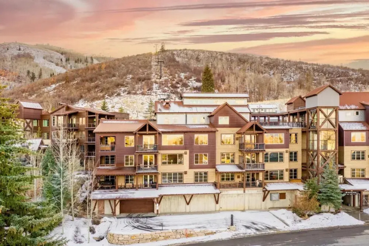 Three Kings - Slopeside