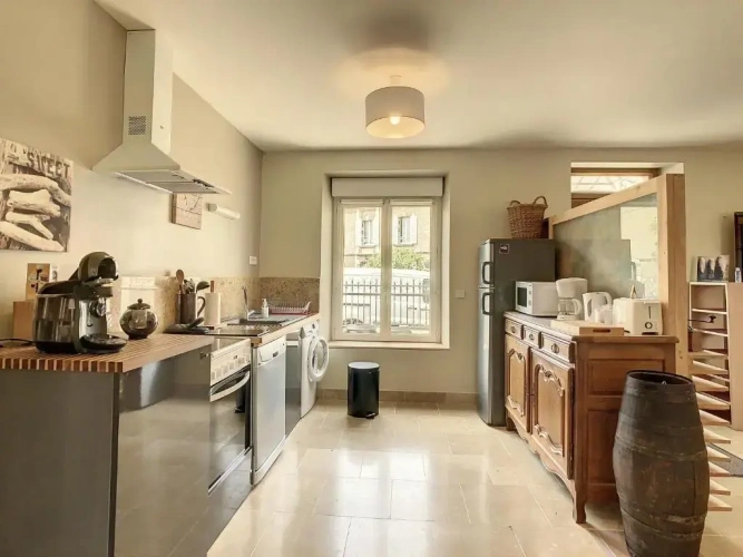 3 Bedrooms Cottage
