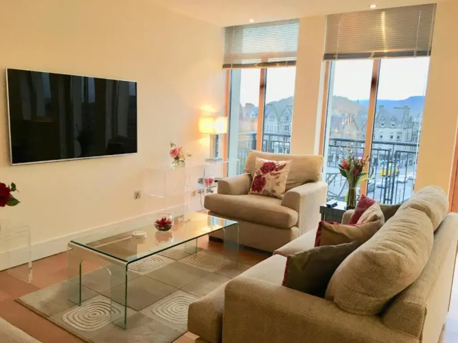 301 Riverview Apartment