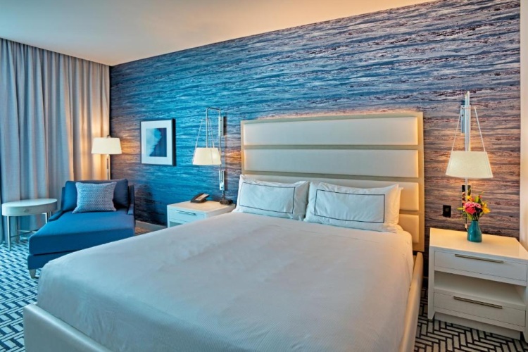 Double room with balcony and with harbour view