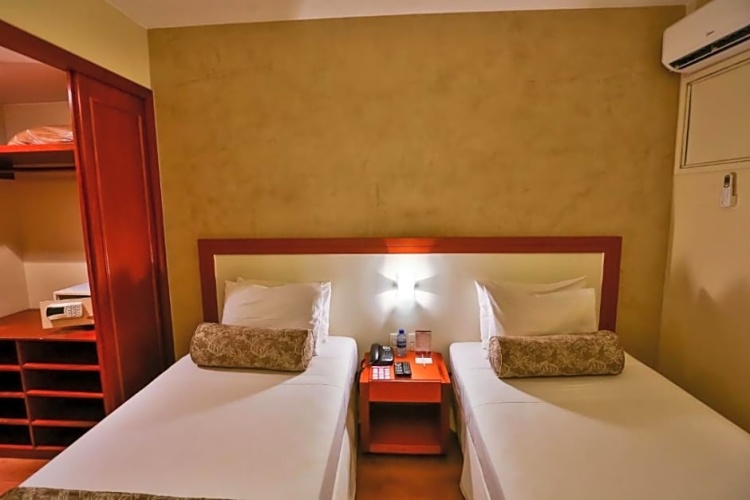 Single Suite