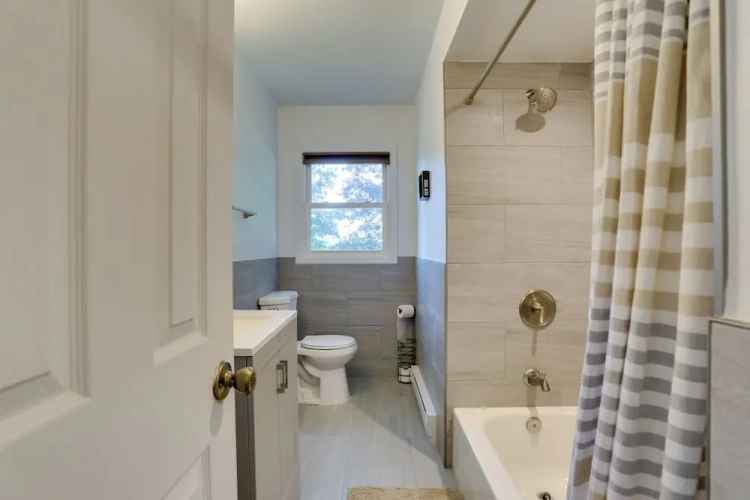 3 Bedrooms Cottage
