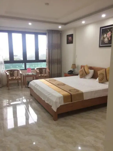 Royal Hotel