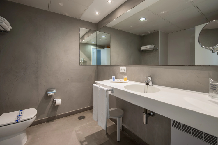 Apartamentos Belroy