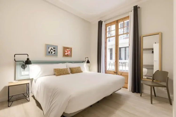 Aspasios Gracia Apartments