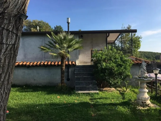2 Bedrooms Chalet