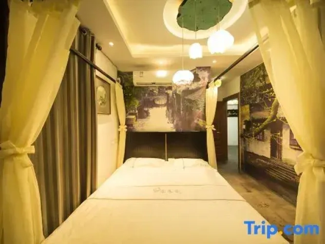 Standard Double room with balcony and with river view