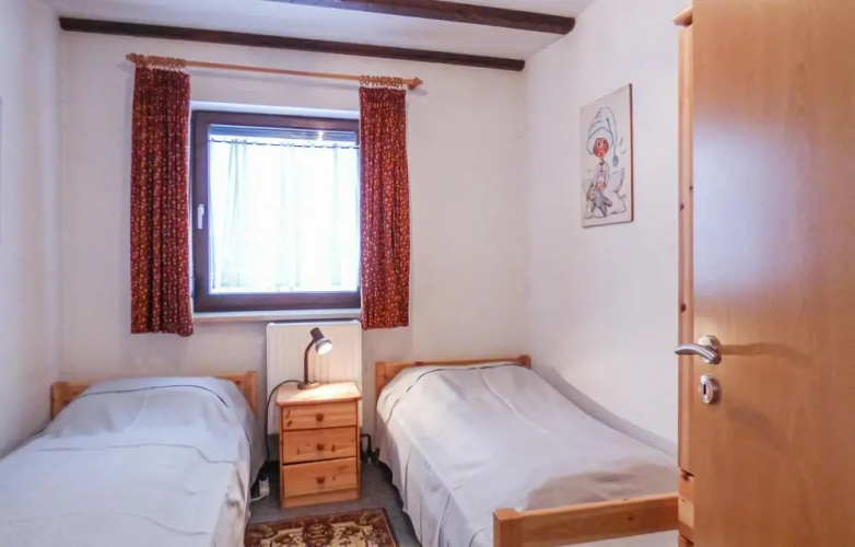 Beautiful Apartment in Arrach With 2 Bedrooms and Wifi