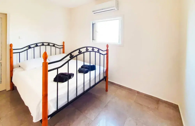 Charming 3bdr apt with sea view B5