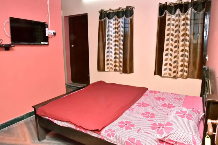 Abishek Mansion