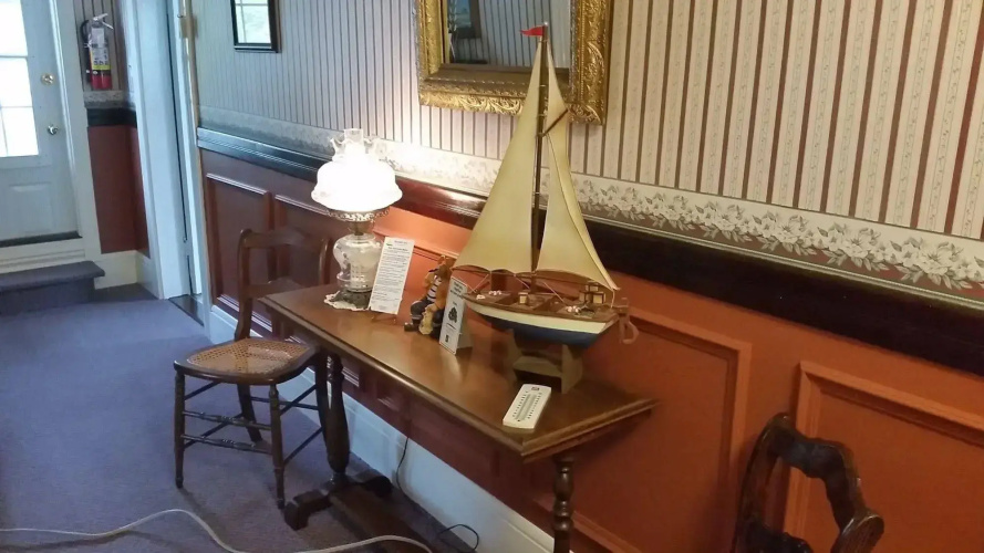 Bayside Inn