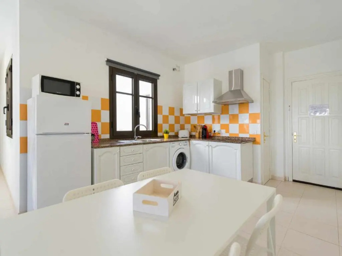 Mahostly Apartamento Comillas SC