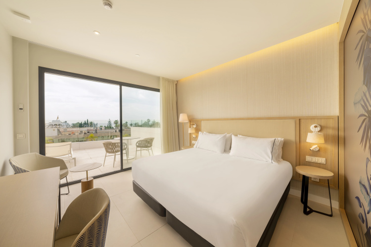 Eurostars Oasis Marbella photo 6