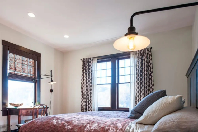 Marshall House Inn