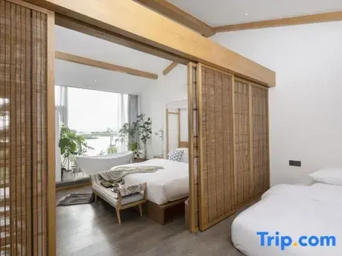 Family Suite with view